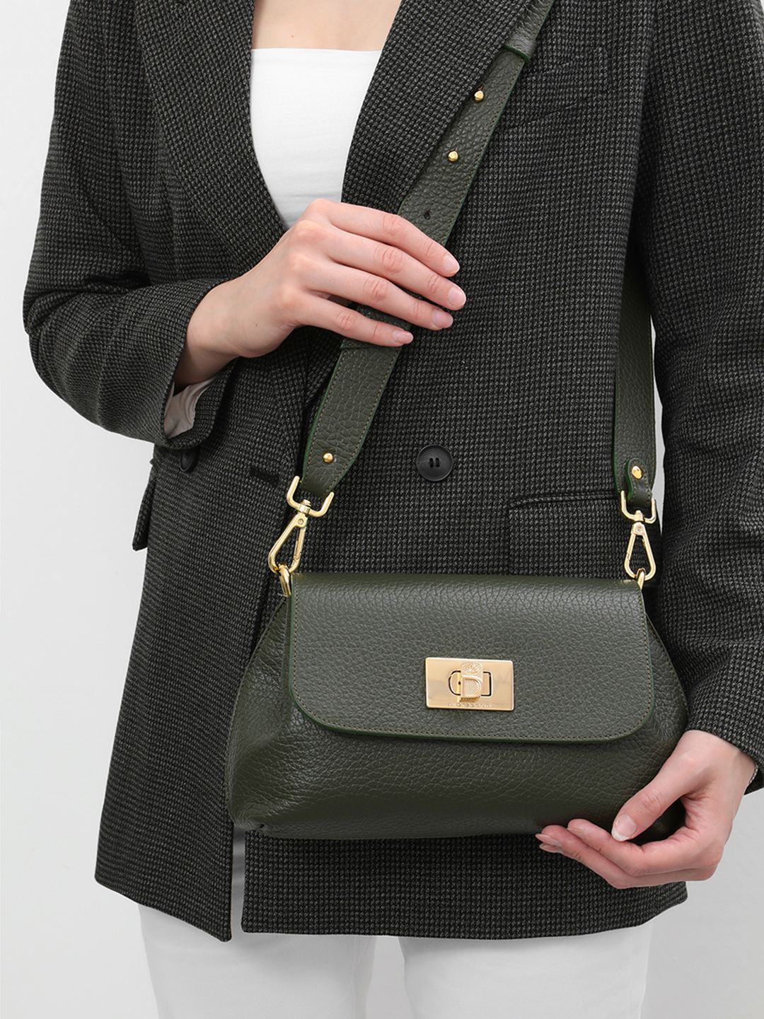 Кросс-боди в оливковом оттенке с поворотной фурнитурой от Di Gregorio