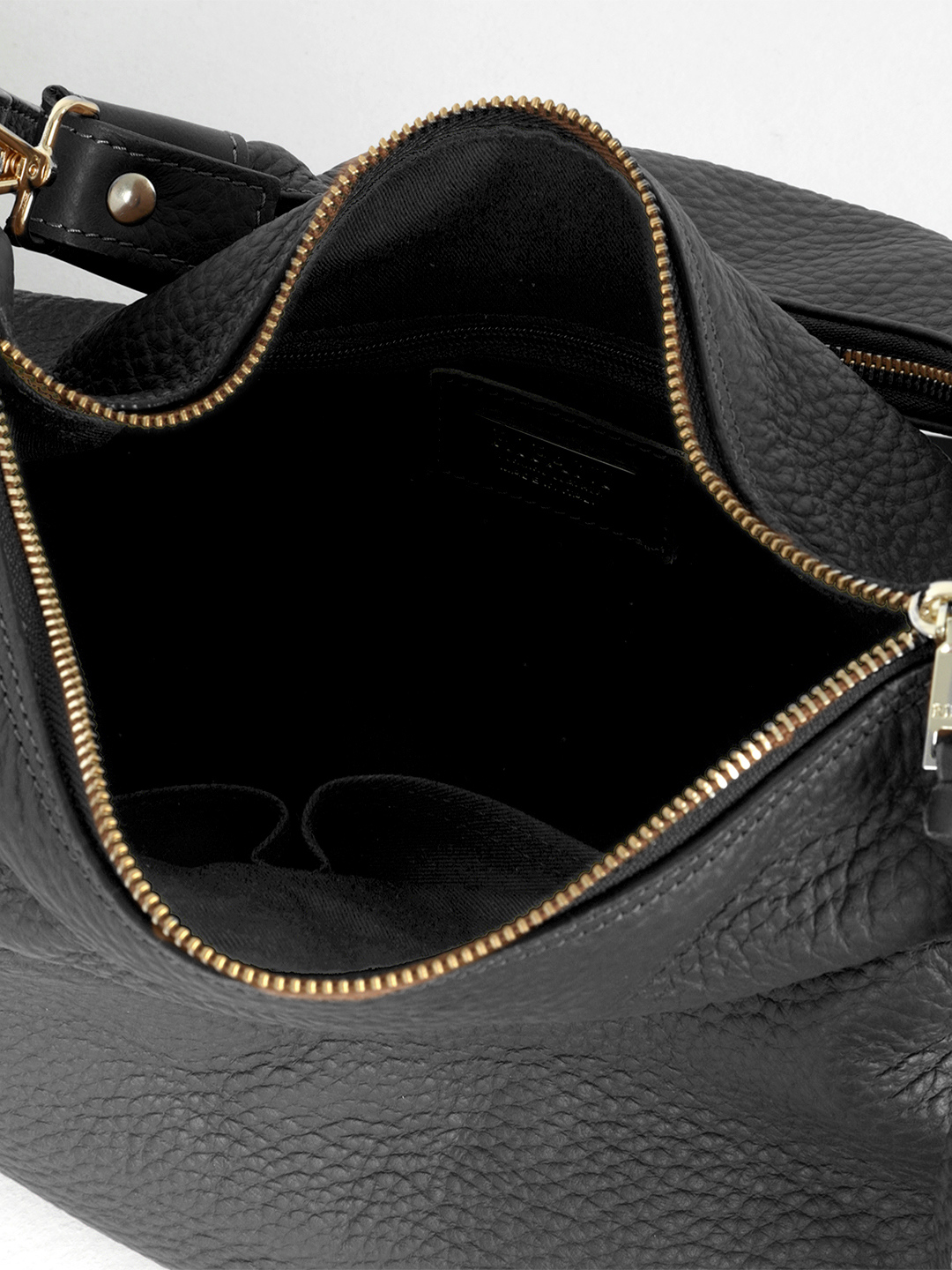 Мешок с сумкой-ручкой от RIPANI в большом размере в чёрном цвете