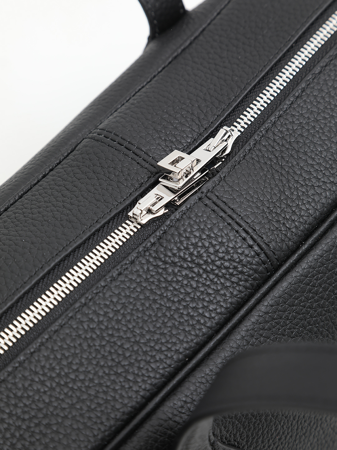 Сумка-тоут с фурнитурой с замком с ключами от IVORY в чёрном цвете