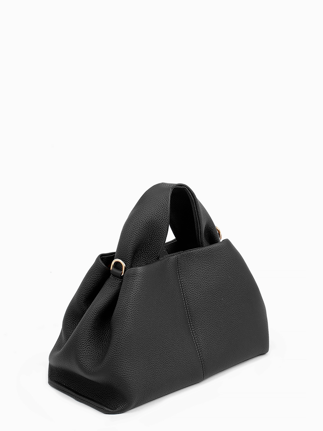 Сумка с широкой ручкой и фирменной строчкой от IVORY в чёрном цвете