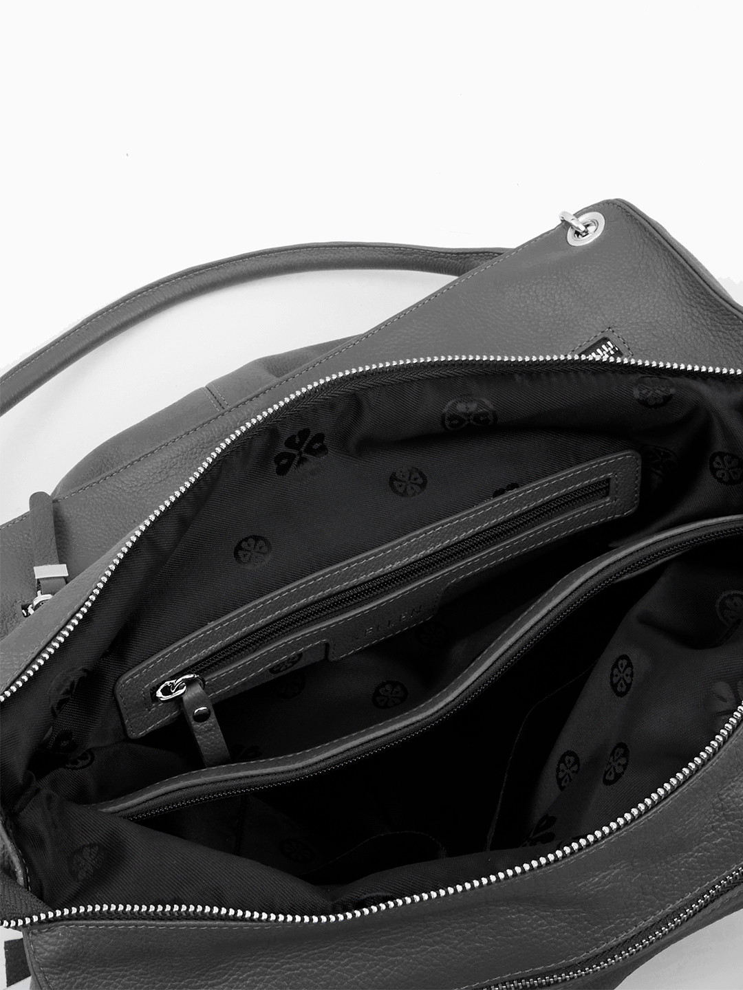 Сумка-хобо с двойными кисточками от KELLEN в чёрном цвете