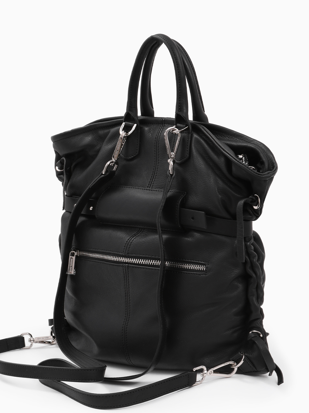 Чёрная сумка-рюкзак с кожаными складками и именной гравировкой Renato Angi