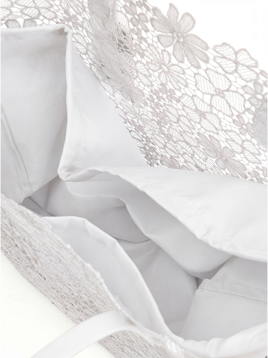 Большой вязаный шопер из текстиля с текстурой цветов от Ivory белого цвета