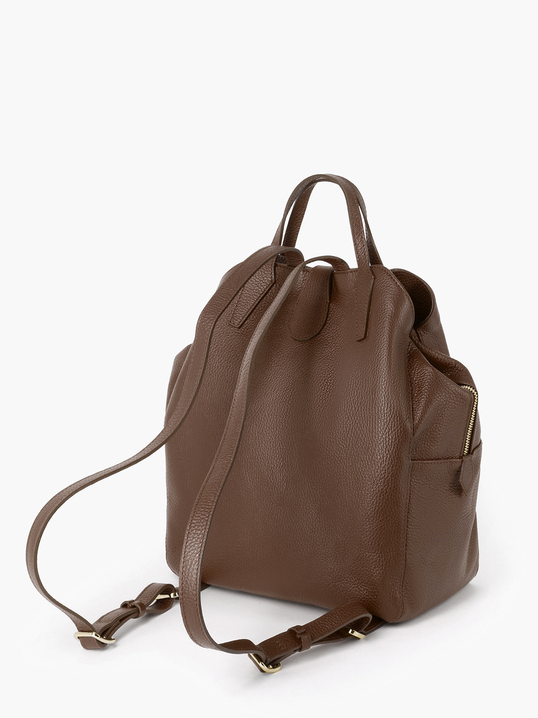 Сумка-рюкзак от Di Gregorio с акцентной круглой фурнитурой в ореховом цвете