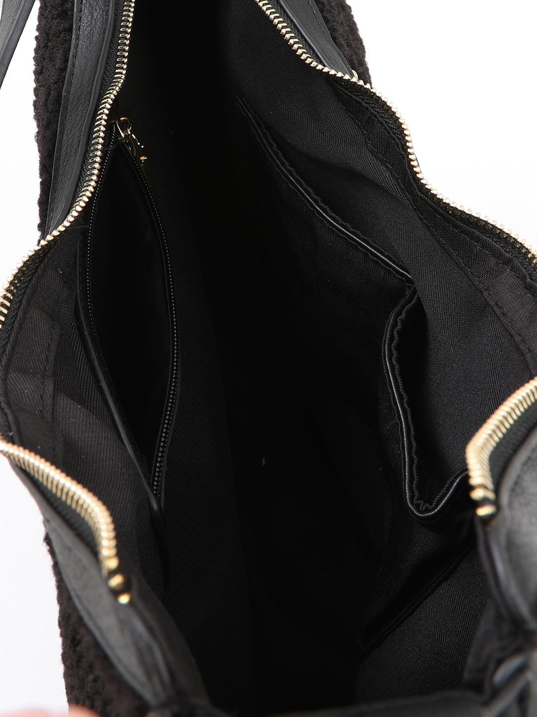 Сумка-хобо в размере "М" с надписью из металлических клёпок от ERMANNO FIRENZE чёрного цвета