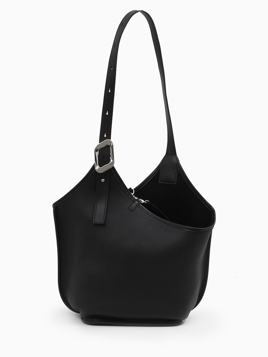 Сумка с регулируемой ручкой и сумкой-косметичкой от IVORY в чёрном цвете