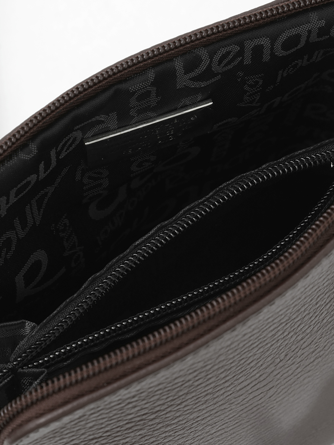 Коричневая кросс-боди в размере S от Renato Angi с фурнитурой-кошкой