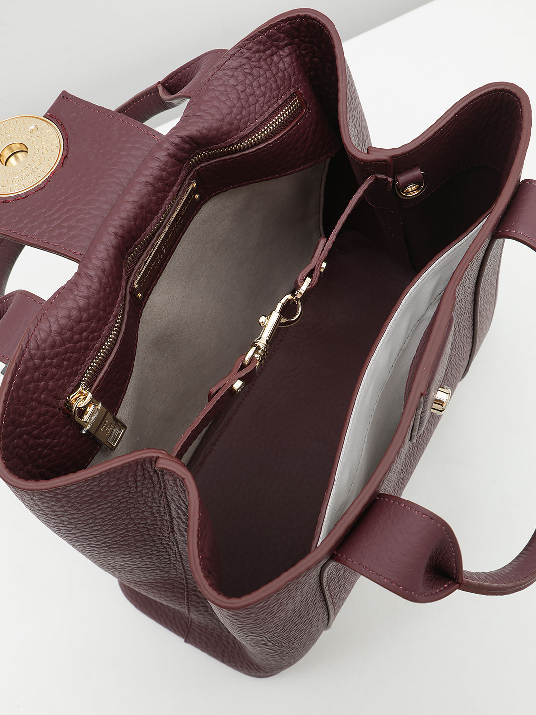 ���� � ������� ���������� �� Carlo Salvatelli �� ��������������� ���� ��������� �����