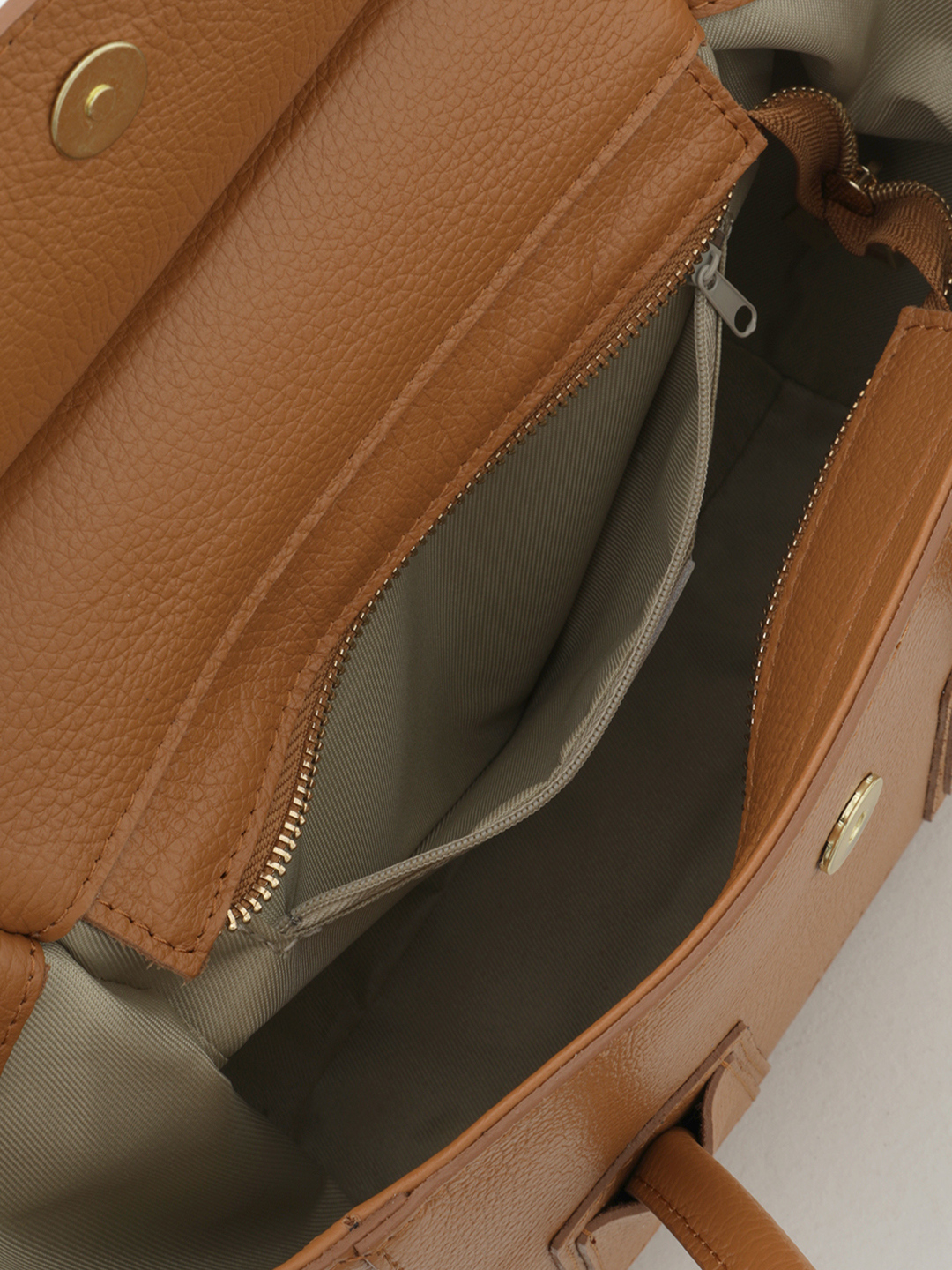 Рыжая сумка-тоут Lolly с тиснёным логотипом BE NICE