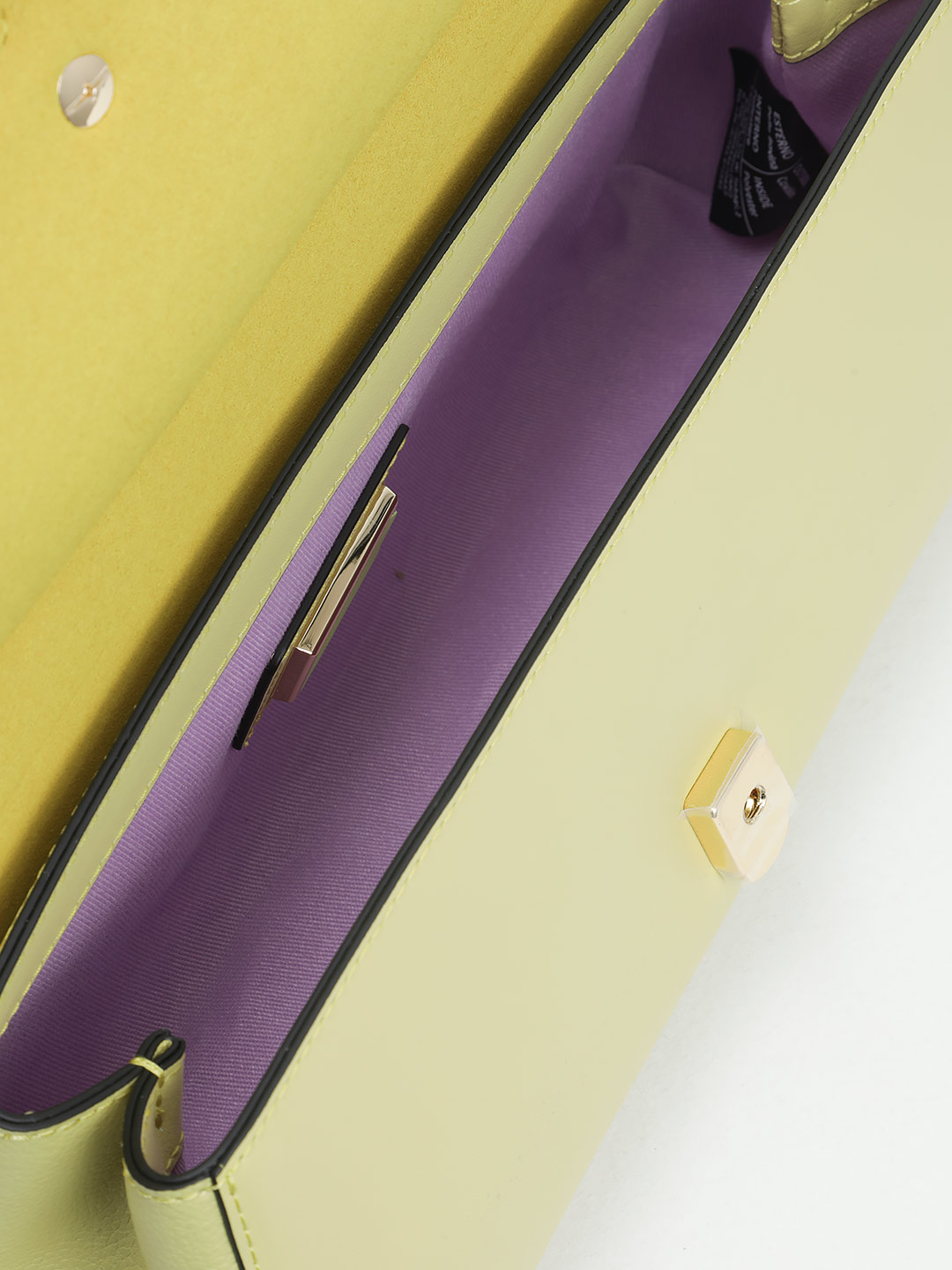 Сумка-багет с пряжкой на клапане от Cromia из натуральной салатовой кожи