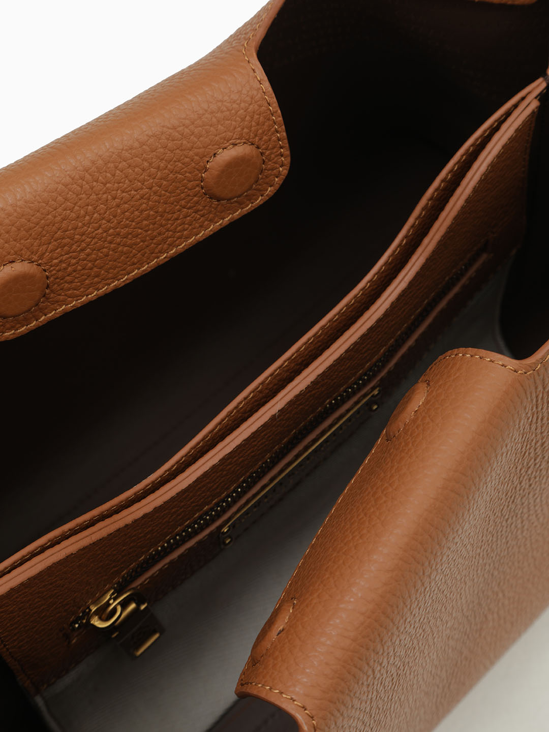 Сумка с ручками из витого кожаного жгута от Carlo Salvatelli из натуральной кожи рыжего цвета