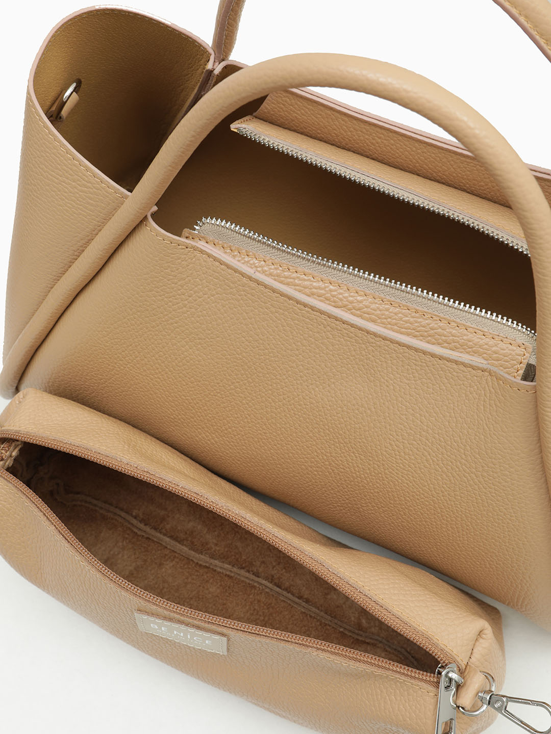 Шопер-корзина на молнии от бренда BE NICE  в песочном оттенке